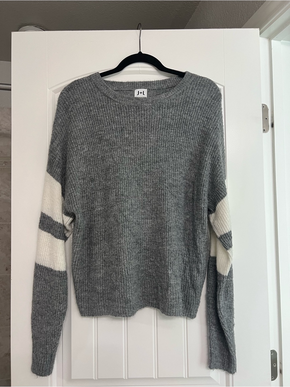 John + Jenn Gray Sweater with Cream Sleeve Stripes